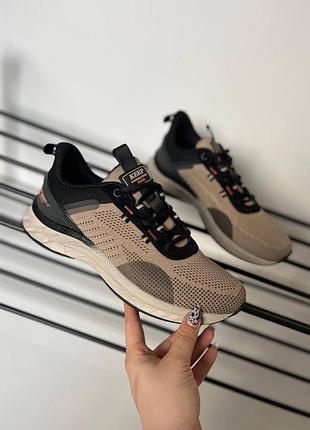 Кроссовки на весну