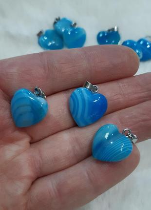 Натуральный камень голубой агат кулон в форме мини сердечка - оригинальный подарок девушке