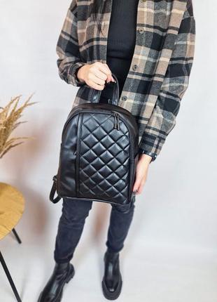Стильный рюкзак женский черный стеганый7 фото