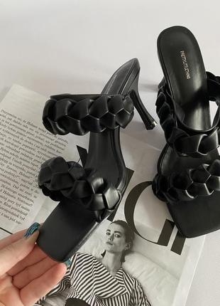 Чорні мюлі бренду plt 🖤