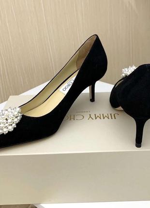 Туфли лодочки в стиле  jimmy choo на среднем каблуке с брошью на носке, новые2 фото