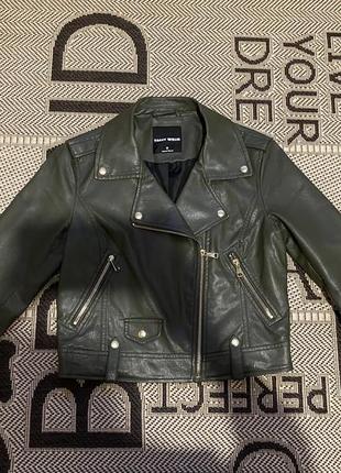 Косуха гарного кольору