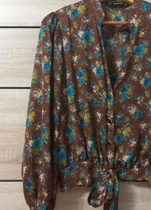 Женская блуза в цветочный принт zara (м)2 фото