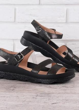 Шкіряні босоніжки жіночі dark night чорні срібло