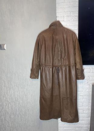 Винтажный кожаный плащ в стиле 90-х утепленный плащ maddox, l