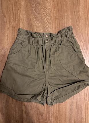 Шорти жіночі