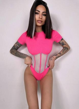 Боді в рубчик з сітчастою вставкою