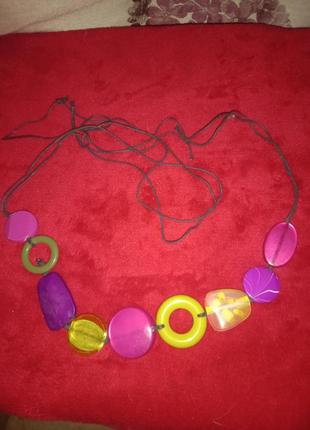 Неповторимые яркие бусы