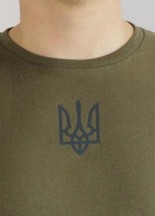 Мужская футболка с рефлектором тризуб, футболка герб украины (l), патриотическая футболка на лето олива3 фото