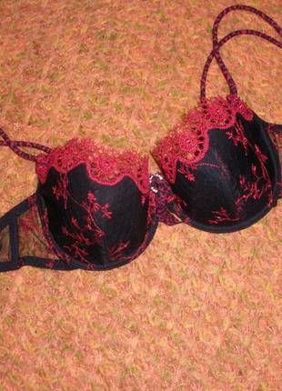 Бюстгальтер leilieve италия р.70в (закрытие магазина)