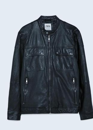 Шкіряна куртка zara чорного кольору з нагрудними кишенями5 фото