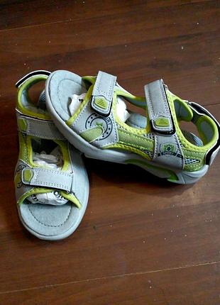 Босоножки для мальчика