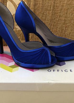 Office босоножки нові
