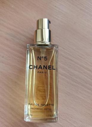 Chanel № 5.