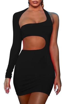 Платье с вырезами