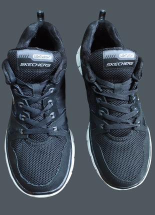 Кроссовки skechers lightweight memory foam 39р.