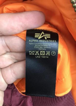 Бомбер от alpha industries5 фото