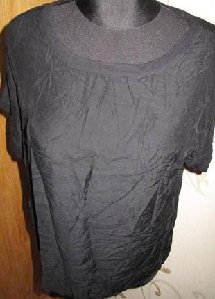 Чорна легка футболочка cubus m