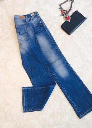 Женские джинсы colins