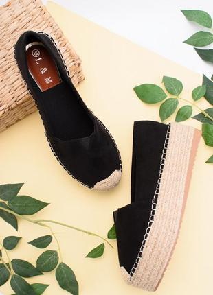 Женские балетки