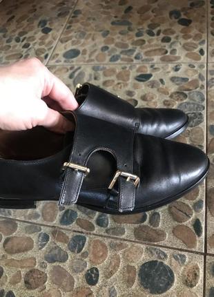 Шкіряні туфлі лофери massimo dutti на зручному каблуку3 фото