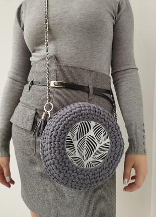 Круглая сумка ручной работы