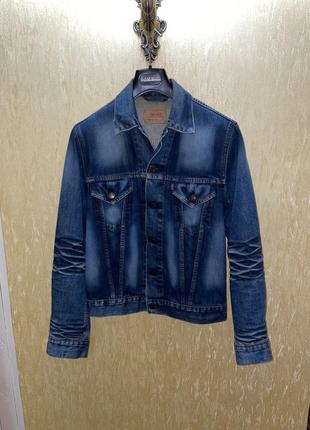 Джинсовка levi’s
