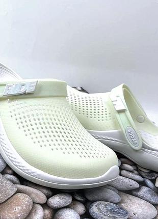 Жіночі крокси crocs literide 360 white білі