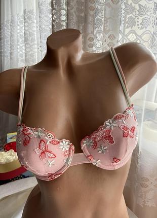 Нові бюстгальтери на м’якому поролоні з маг етикетками 💙💛