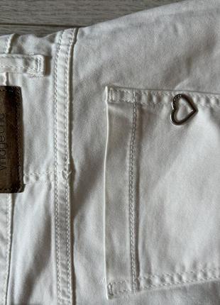 Стильні білі джинси штани7 фото