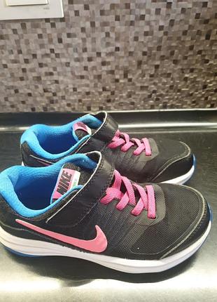 Nike кросівки