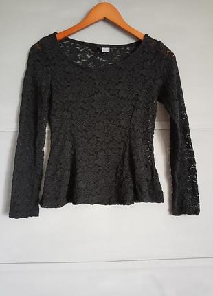 Чорна блуза. гирпюр. мережива. стильна кофточка . баска. сорочка