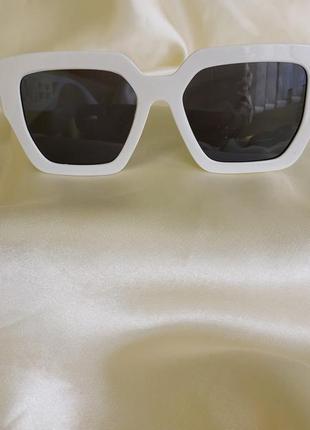 4-49 стильні сонцезахисні окуляри стильные солнцезащитные очки5 фото