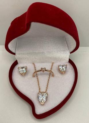 Солидный подарок девушке - набор "алмазные сердечки в золоте" серьги кольцо колье ювелирный сплав в коробочке4 фото