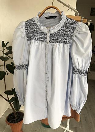 Рубашка вышитая zara