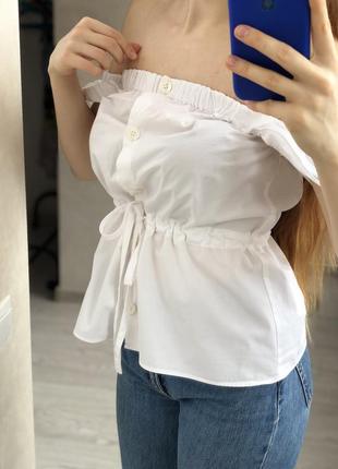 Белая блуза с открытыми плечами h&amp;m2 фото