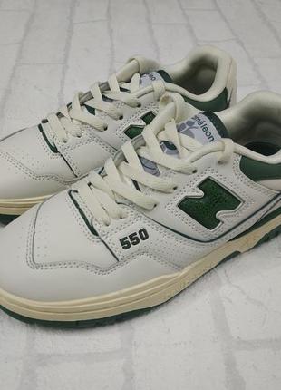 Кросівки білі с зеленим new balance 5502 фото