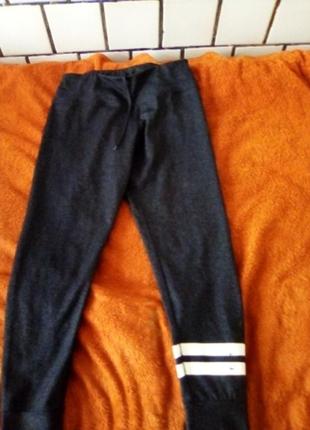 Штани жіночі