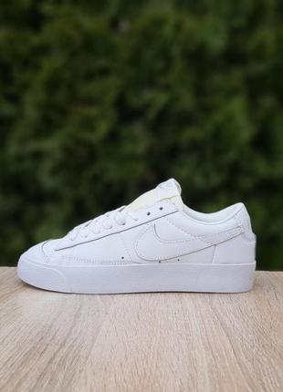 Жіночі кросівки nike blazer низькі білі літні кросівки найк блезер3 фото