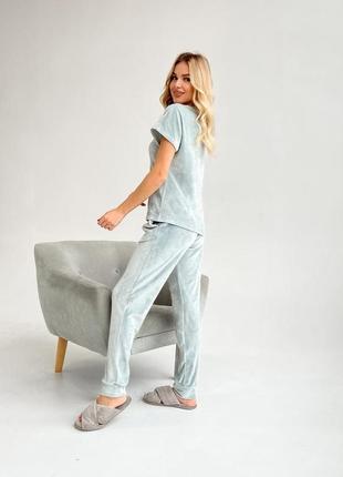 Велюровая пижама женская julia футболка штаны