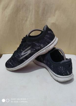 Кроссовки skechers goga mat