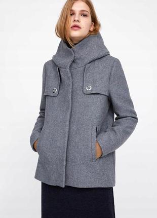 Серое укороченное полупальто пальто зара пиджак серый с капюшоном