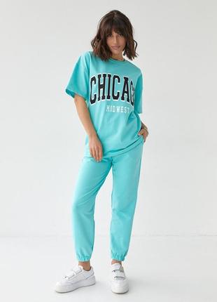 Спортивный костюм с футболкой и джоггерами chicago