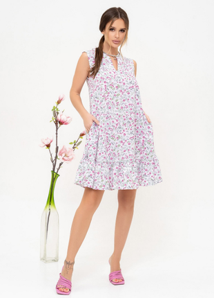 Цветочное платье-трапеция без рукавов легкое свободное по колено