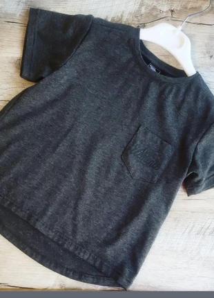 Футболка 
3-4 р