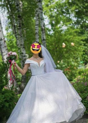 Пышное свадебное платье-платье сияющее блесткучее глиттер3 фото