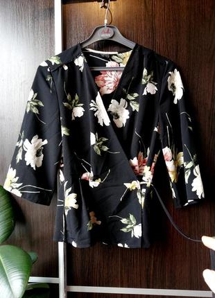 Шикарная новая блуза блузка на запах. цветы. topshop2 фото