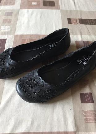 Кожаные туфли  балетки стелька  24см. размер 37 - 37.5.