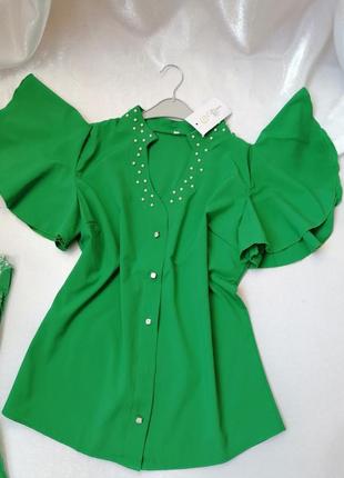 Шикарна красива блуза з перлами яскраво зеленого кольору рукав крильце волани тканина   суперсофтзам4 фото