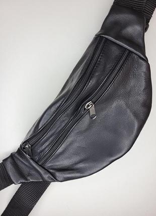 Бананка з натуральної шкіри чорна шкіряна сумка на пояс на плече1 фото